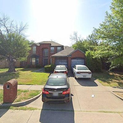 5305 Rio Bravo Dr, Arlington, TX 76017