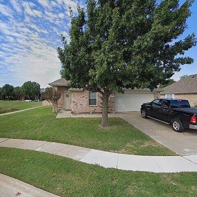 5323 Penny Ln, Grand Prairie, TX 75052