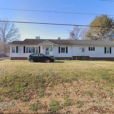 539 Sycamore Gardens St, Elizabethton, TN 37643