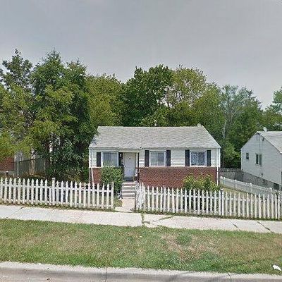 5405 Newby Ave, Riverdale, MD 20737