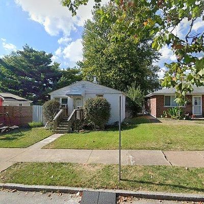 5417 Pennsylvania Ave, Saint Louis, MO 63111