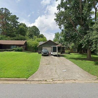 549 Woodbridge Dr, Riverdale, GA 30274