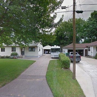 5500 Claudia Ave Se, Grand Rapids, MI 49548