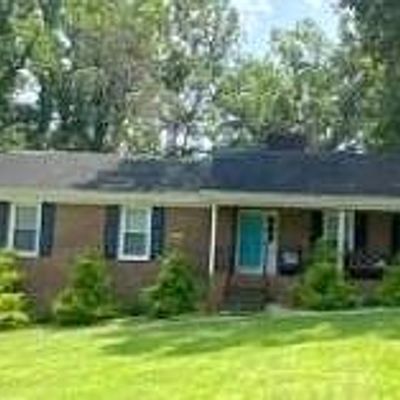 5501 Legare Dr, Winston Salem, NC 27105