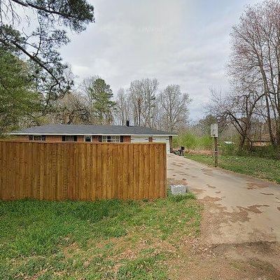 560 Old Corinth Rd, Buchanan, GA 30113