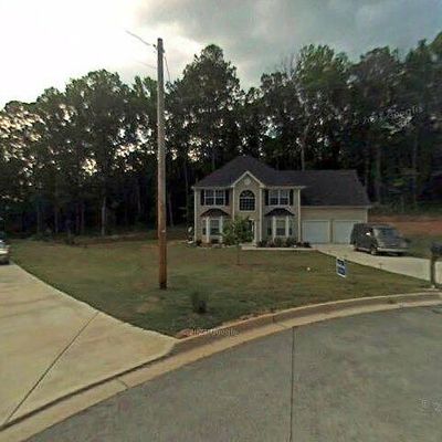 560 Zoie Ln, Palmetto, GA 30268