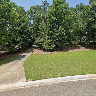 5625 Gayle Trl, Gainesville, GA 30506