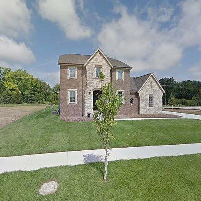 56455 Ken Charles Dr, Shelby Township, MI 48316