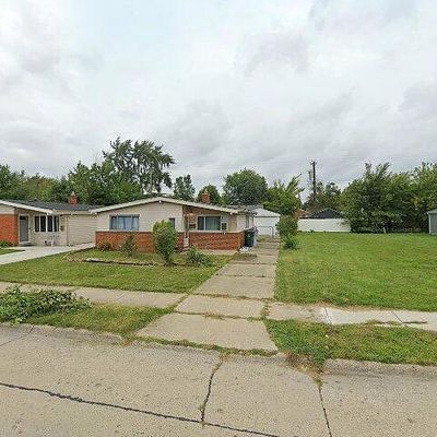 440 W Jarvis Ave, Hazel Park, MI 48030