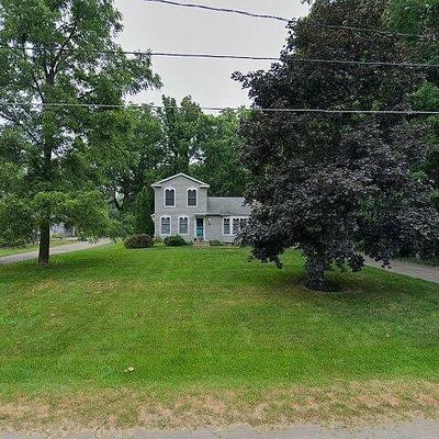 4431 Leonard St, Coopersville, MI 49404