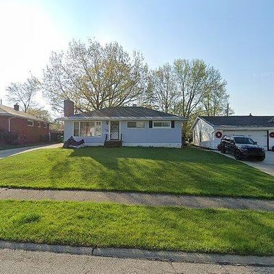 4461 Brookton Rd, Cleveland, OH 44128