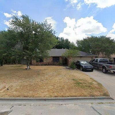 4508 Kingsdale Dr, Bryan, TX 77802