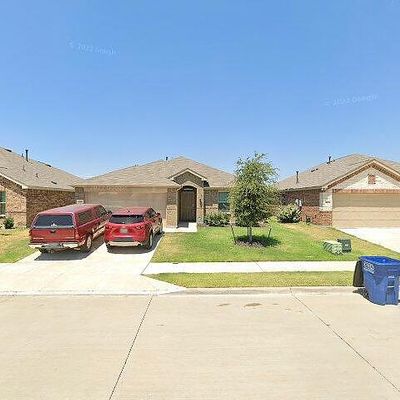 4525 Ashmark Rd, Aubrey, TX 76227