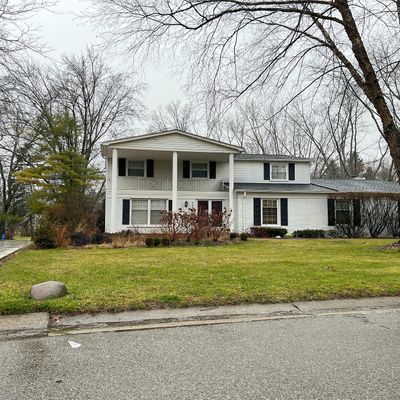 4592 Fairway Rdg, West Bloomfield, MI 48323