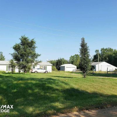 4590 Catlin Rd, Columbiaville, MI 48421