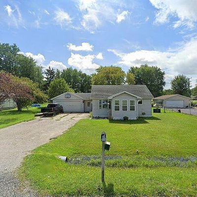 4605 Griswold Rd, Kimball, MI 48074