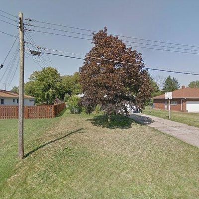 467 Candy Ln, Amherst, OH 44001
