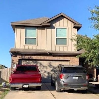 469 Dragon Ridge Rd, Buda, TX 78610