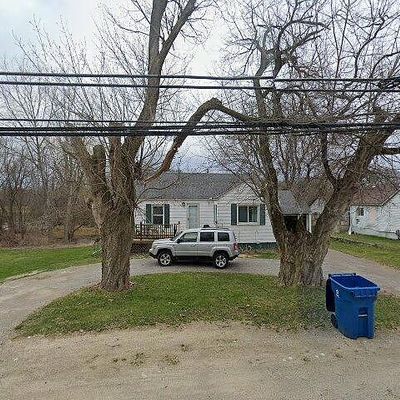 472 S State Rd, Otisville, MI 48463