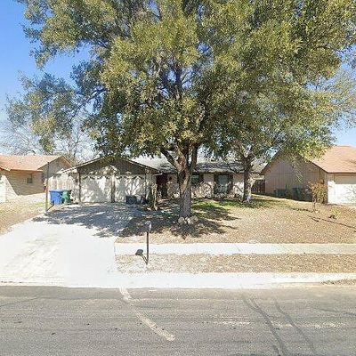 4727 Casa Bello St, San Antonio, TX 78233