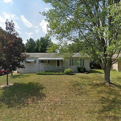 47485 Frederick Rd, Shelby Township, MI 48317