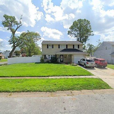 48 Matthews Rd, Newark, DE 19713