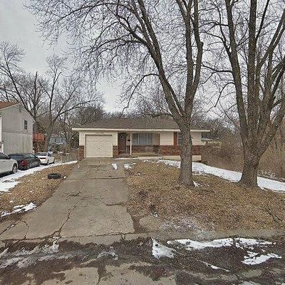 4918 N Wallace Ave, Kansas City, MO 64119