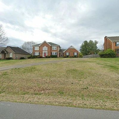 628 Cumberland Hills Dr, Hendersonville, TN 37075