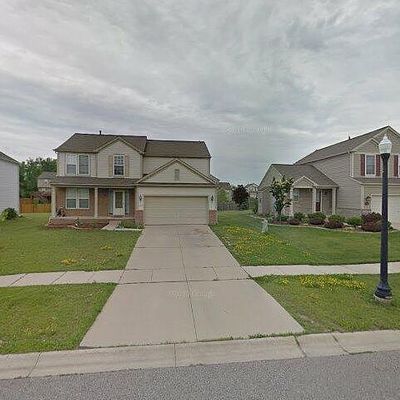 6318 Oakhurst Dr, Ypsilanti, MI 48197