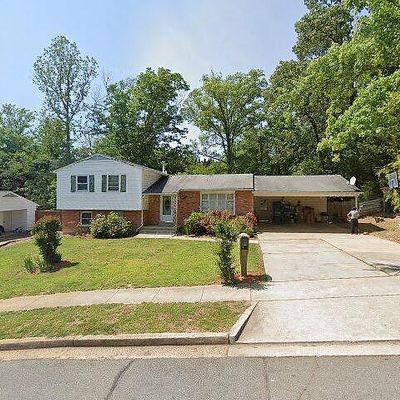 6402 Rivington Rd, Springfield, VA 22152