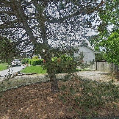 6468 Green Leaves Rd, Indianapolis, IN 46220