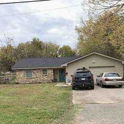 648 Forrester St, Greenville, TX 75401