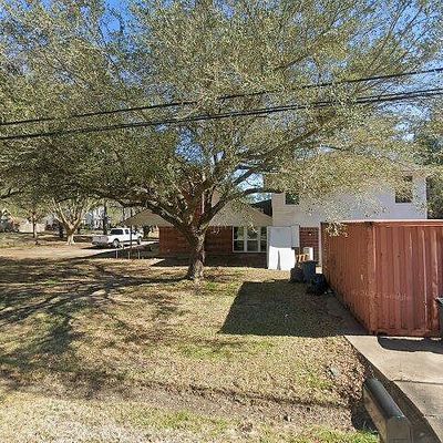 655 Avenue L, Dickinson, TX 77539