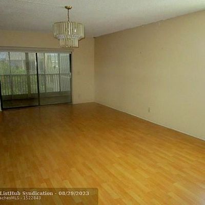 6575 W Oakland Park Blvd #518, Lauderhill, FL 33313