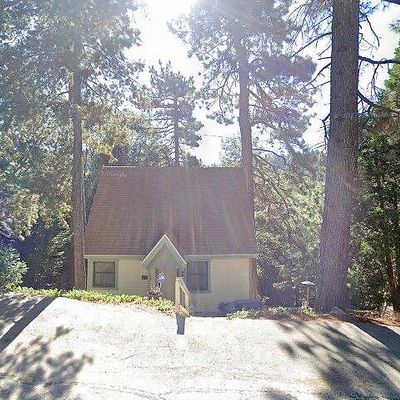 661 Virginia Ct, Lake Arrowhead, CA 92352