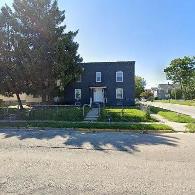 664 S Mcalister Ave, Waukegan, IL 60085