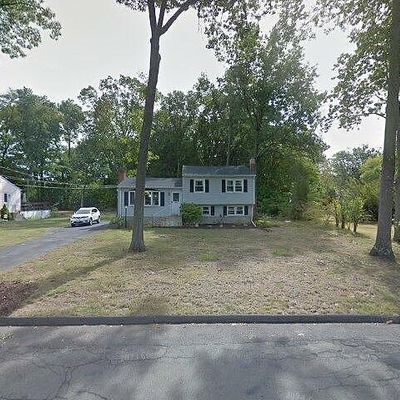 67 Howe St, North Haven, CT 06473