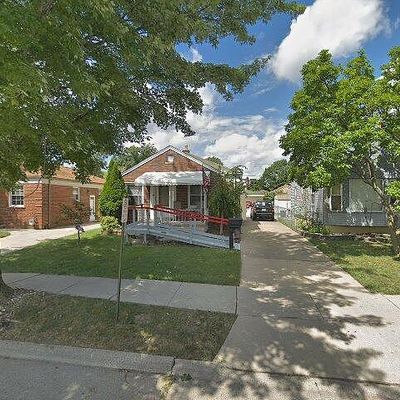 670 Highland Ave, Lincoln Park, MI 48146