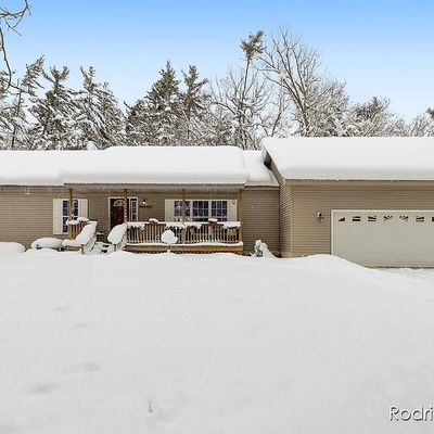 6770 Sweeter Rd, Twin Lake, MI 49457