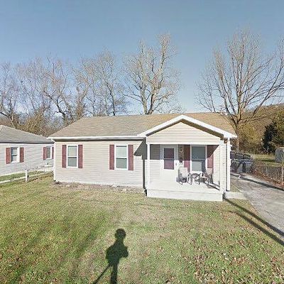 7 Tracy Ct, Frankfort, KY 40601