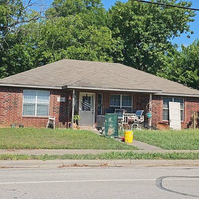 700 S 3 Rd St, Grandview, TX 76050