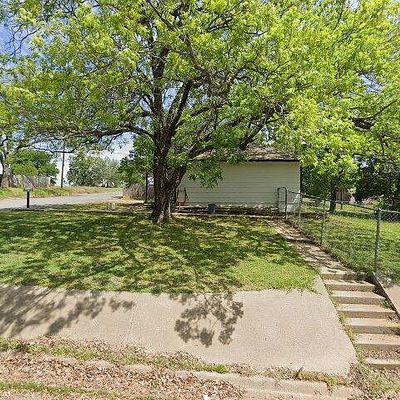 701 E Morton St, Denison, TX 75021