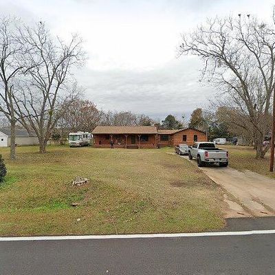 703 Grovania Rd, Hawkinsville, GA 31036