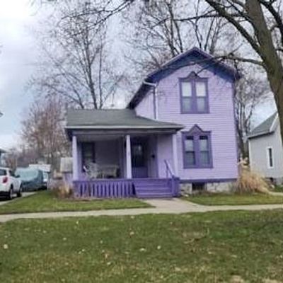 707 N Clinton Ave, Saint Johns, MI 48879