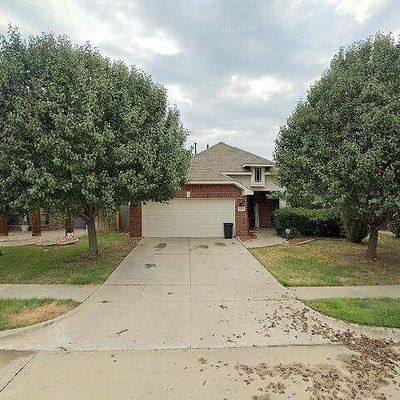 712 Cheryl St, Crowley, TX 76036