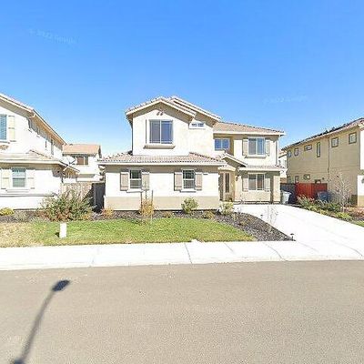 712 Kingdom Rd, Vacaville, CA 95688