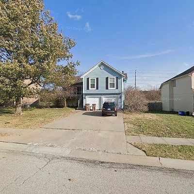 715 Derby St, Raymore, MO 64083