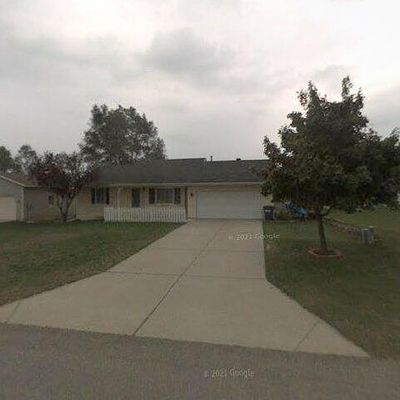 7234 Buist St, Jenison, MI 49428