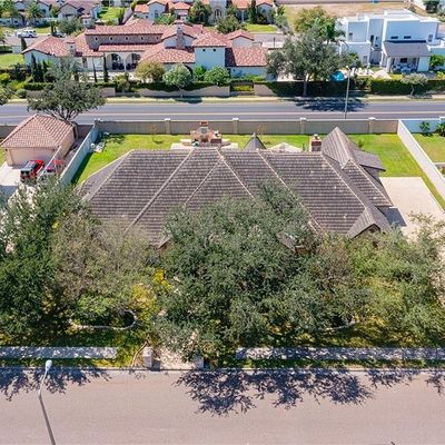 5705 N 5 Th St, Mcallen, TX 78504