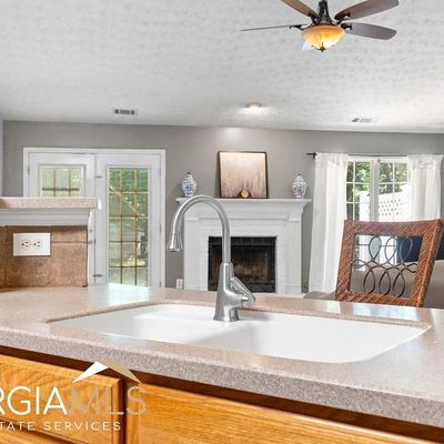 5709 Newberry Point Dr, Flowery Branch, GA 30542